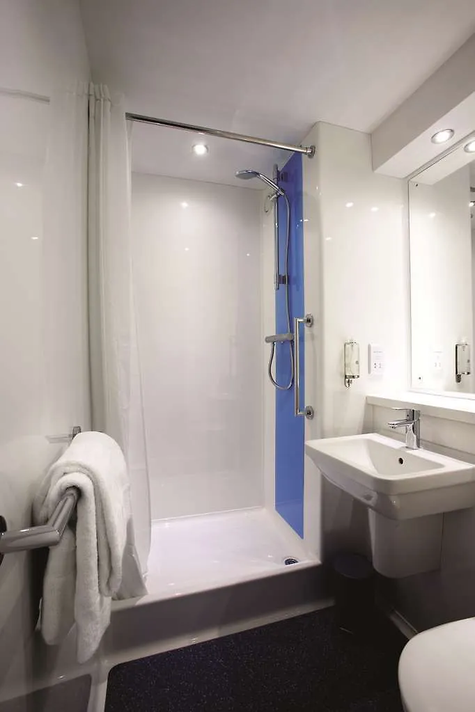 Hotel Travelodge Harrogate West Park